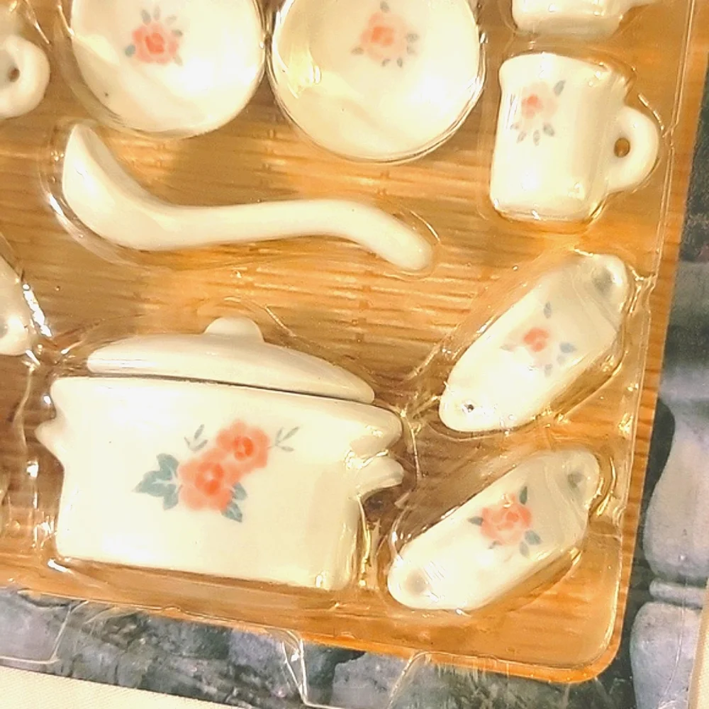 NEW in pkg Vintage Miniature 15-piece Porcelain Tea & Tureen Set